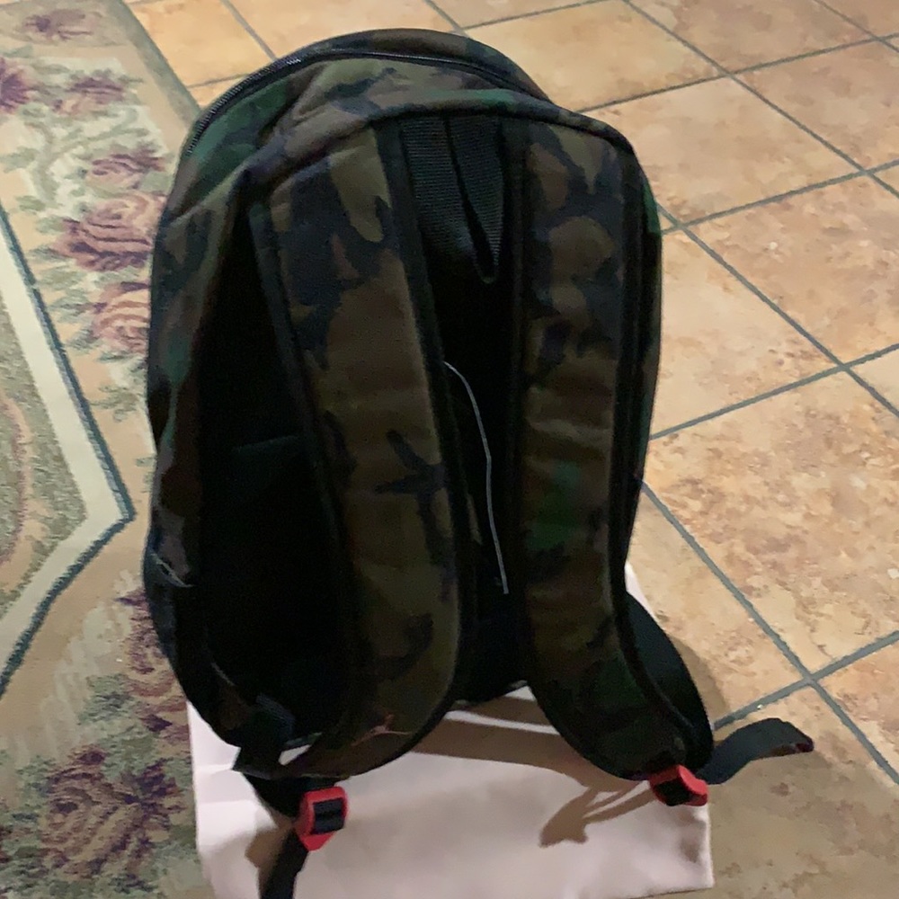 Jordan Jumpman 13” Laptop Camo Premium Backpack. - Picture 10 of 12